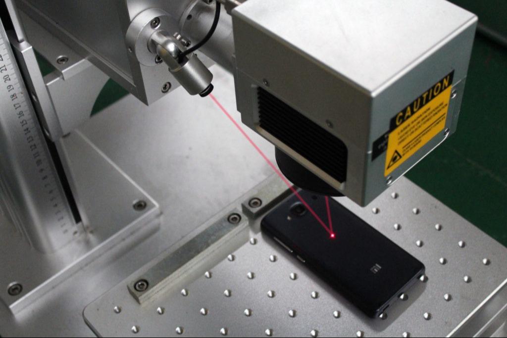 Marqueuse LASER Métal